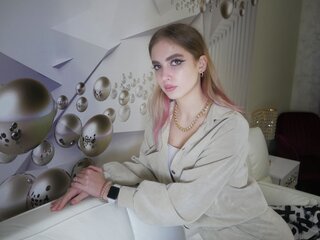 Amateur EvaAlbertson