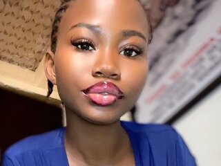Amateur JoyWinnie