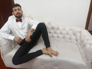 Anal LucasCarry